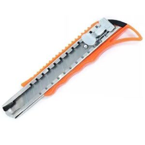 Cutter Knife Grande Plastico
