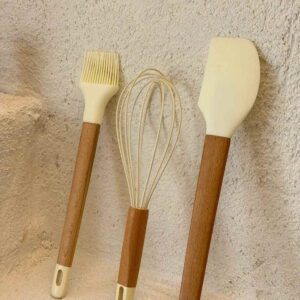 Set 684 Batidor+Pincel+Espatula Silicona+Madera*