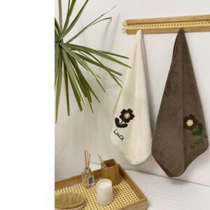 Toalla 706 Microfibra Deco Suave 35x75 cms *