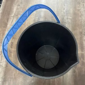 Alternative view of Balde Plastico 9 lts